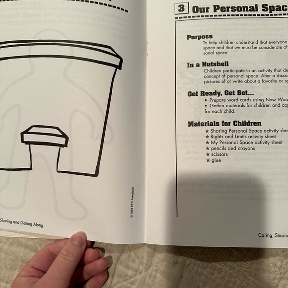 Caring, sharing,and getting along-children’s activities in social responsibility - Picture 6 of 10